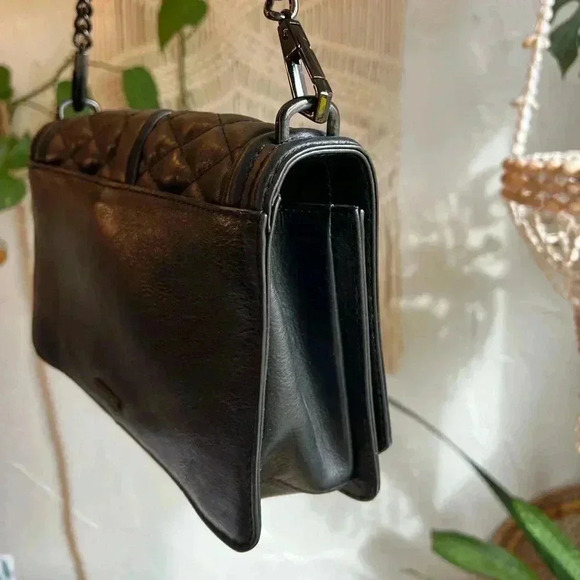 Rebecca Minkoff Black Quilted Leather Crossbody Bag - 9x7 Chain Strap - Picture 4 of 13